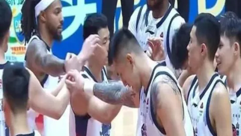 篮球公园：宫鲁鸣对话2025年2月28日